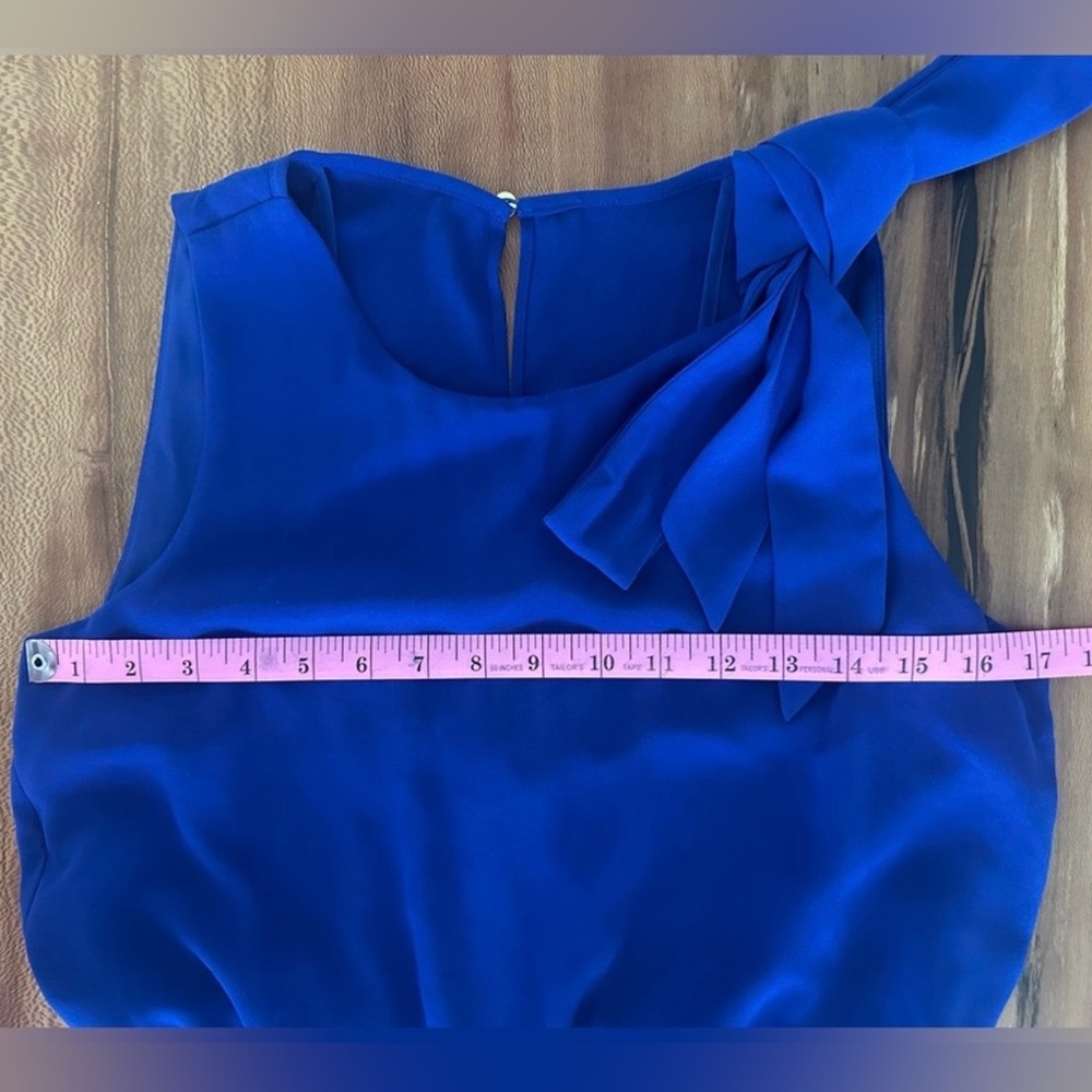 Vince Camuto Sleeveless Jumpsuit with Bow - Picture 5 of 11